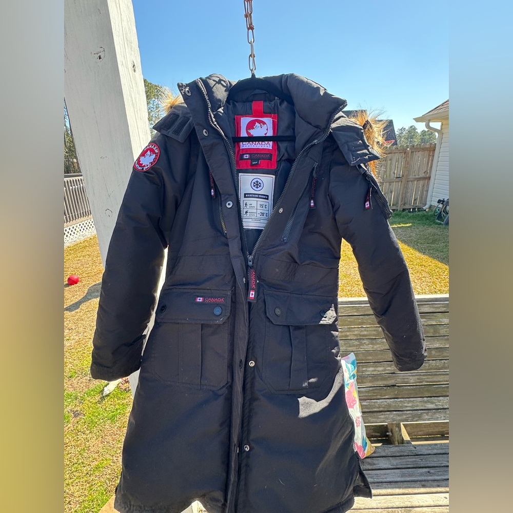 Canada Weathergear Coat Black Puffer Jacket Fur Hood Women's Small LIKE NEW